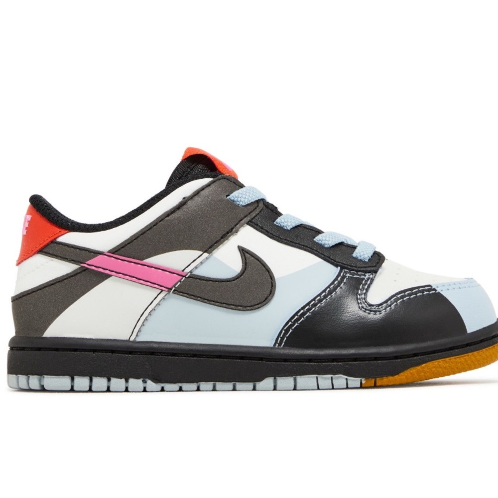 Nike Dunk Low

Dance Multi-Color “TD”